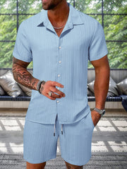 Klarblau